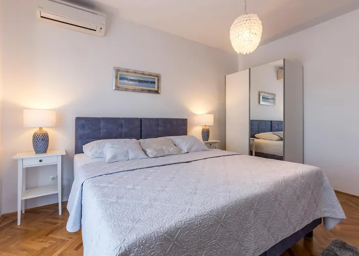 Вілла Split-villas Dalmatica For 12 Спліт